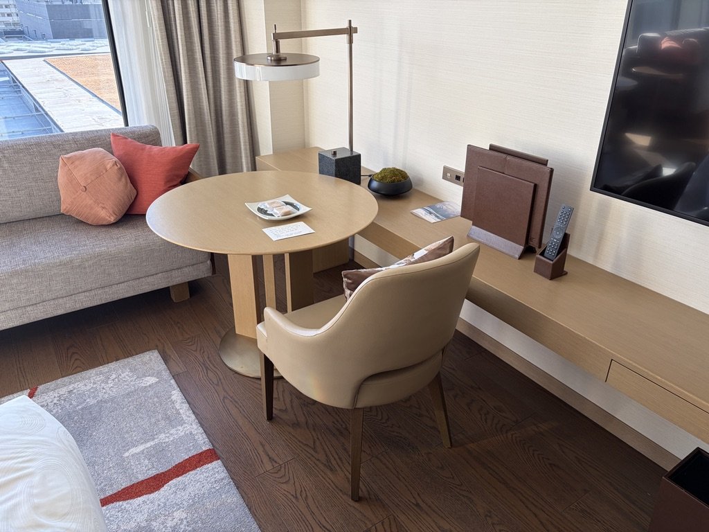 テーブル&チェア